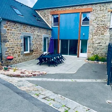 Le Gite De La Mongatelais Ferienhaus